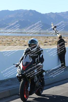 media/Dec-01-2025-Moto Forza (Mon) [[2daa91e15f]]/4-Around the Pits/